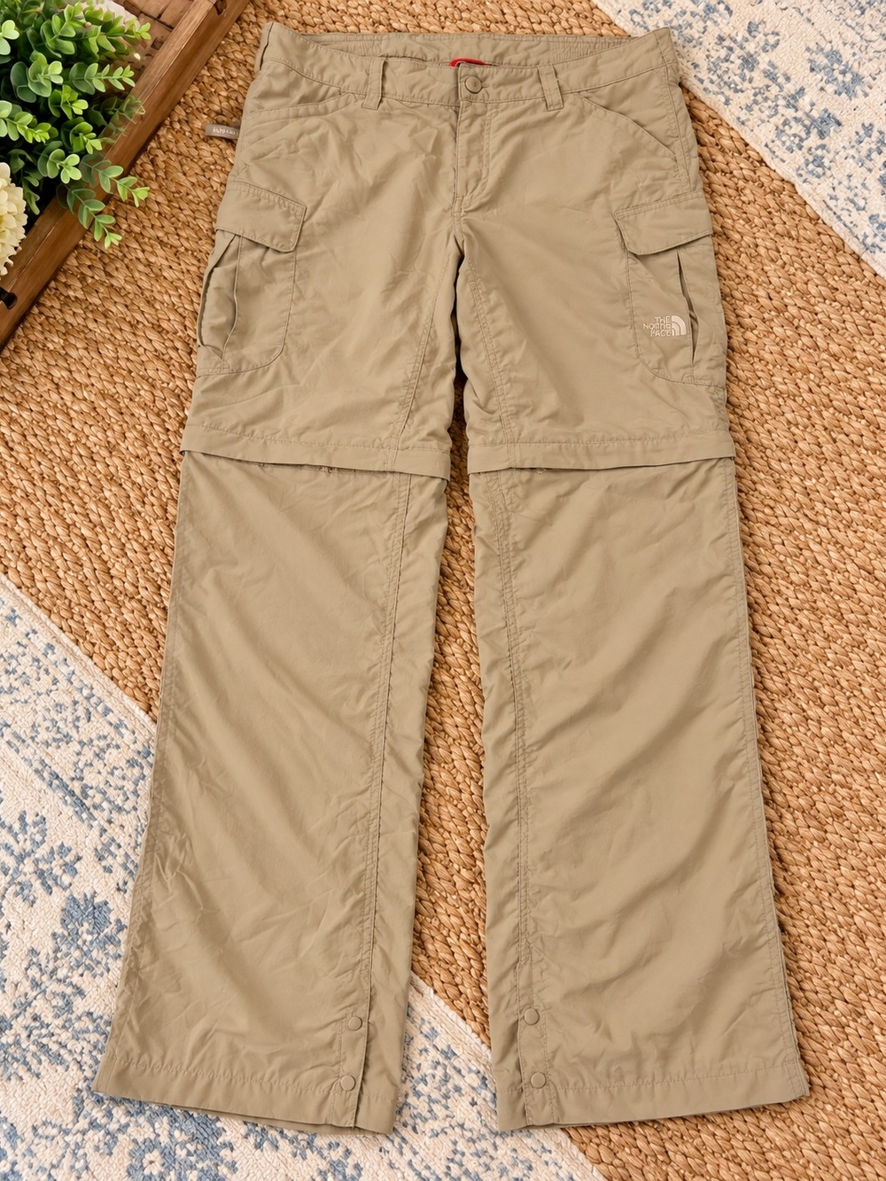 The North Face WOMENS Convertible HIKING Pants - Khaki SZ MEDIUM